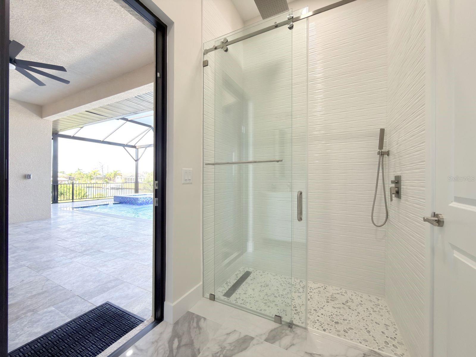 9222 ROSEBUD CIR, PORT CHARLOTTE, FL, 33981