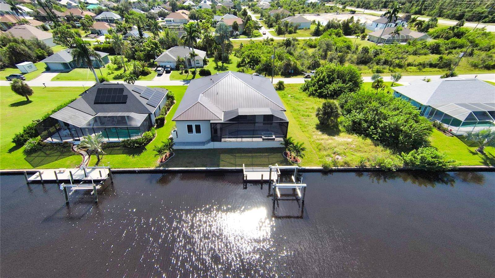 9222 ROSEBUD CIR, PORT CHARLOTTE, FL, 33981