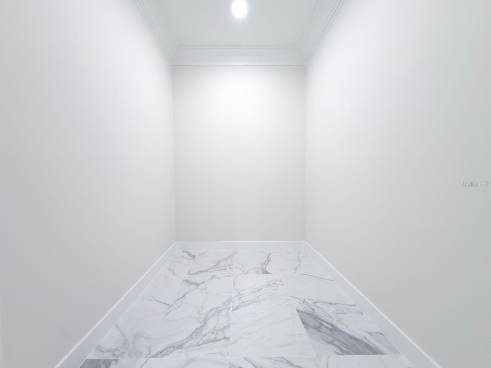 9222 ROSEBUD CIR, PORT CHARLOTTE, FL, 33981