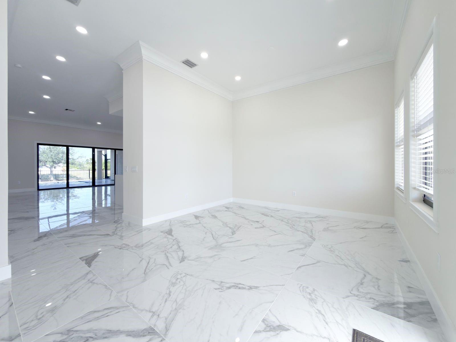 9222 ROSEBUD CIR, PORT CHARLOTTE, FL, 33981