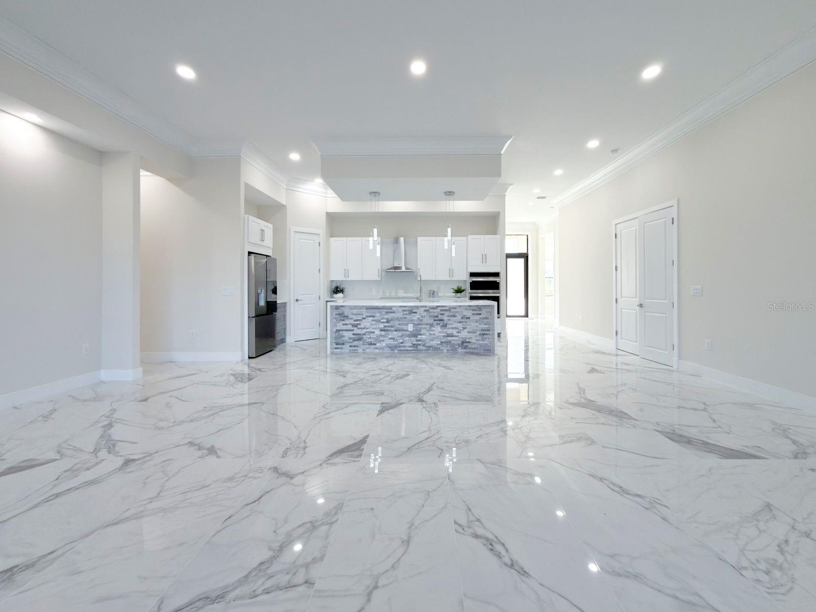 9222 ROSEBUD CIR, PORT CHARLOTTE, FL, 33981