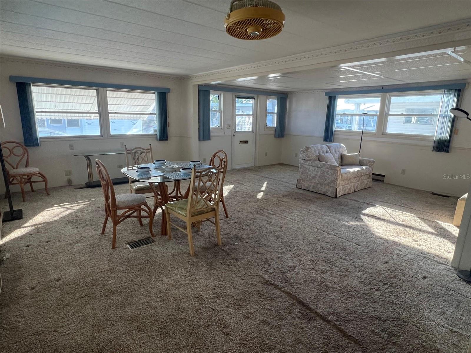 12651 SEMINOLE BLVD #13E, LARGO, FL, 33778