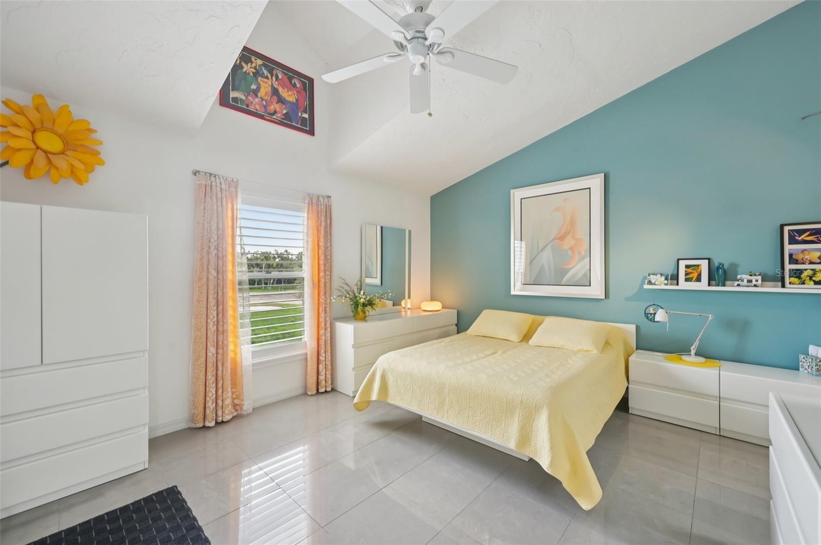5588 GOLF POINTE DR #1, SARASOTA, FL, 34243