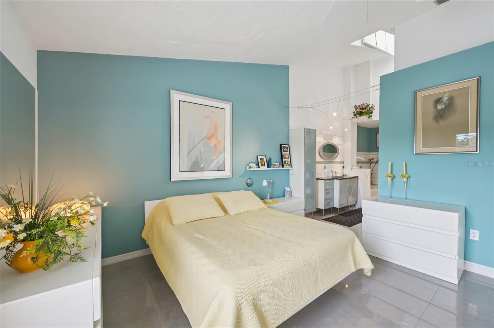 5588 GOLF POINTE DR #1, SARASOTA, FL, 34243