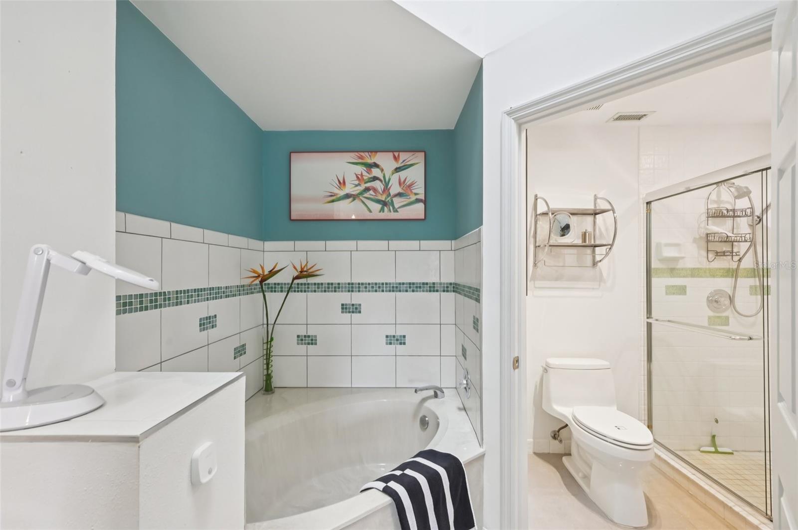 5588 GOLF POINTE DR #1, SARASOTA, FL, 34243