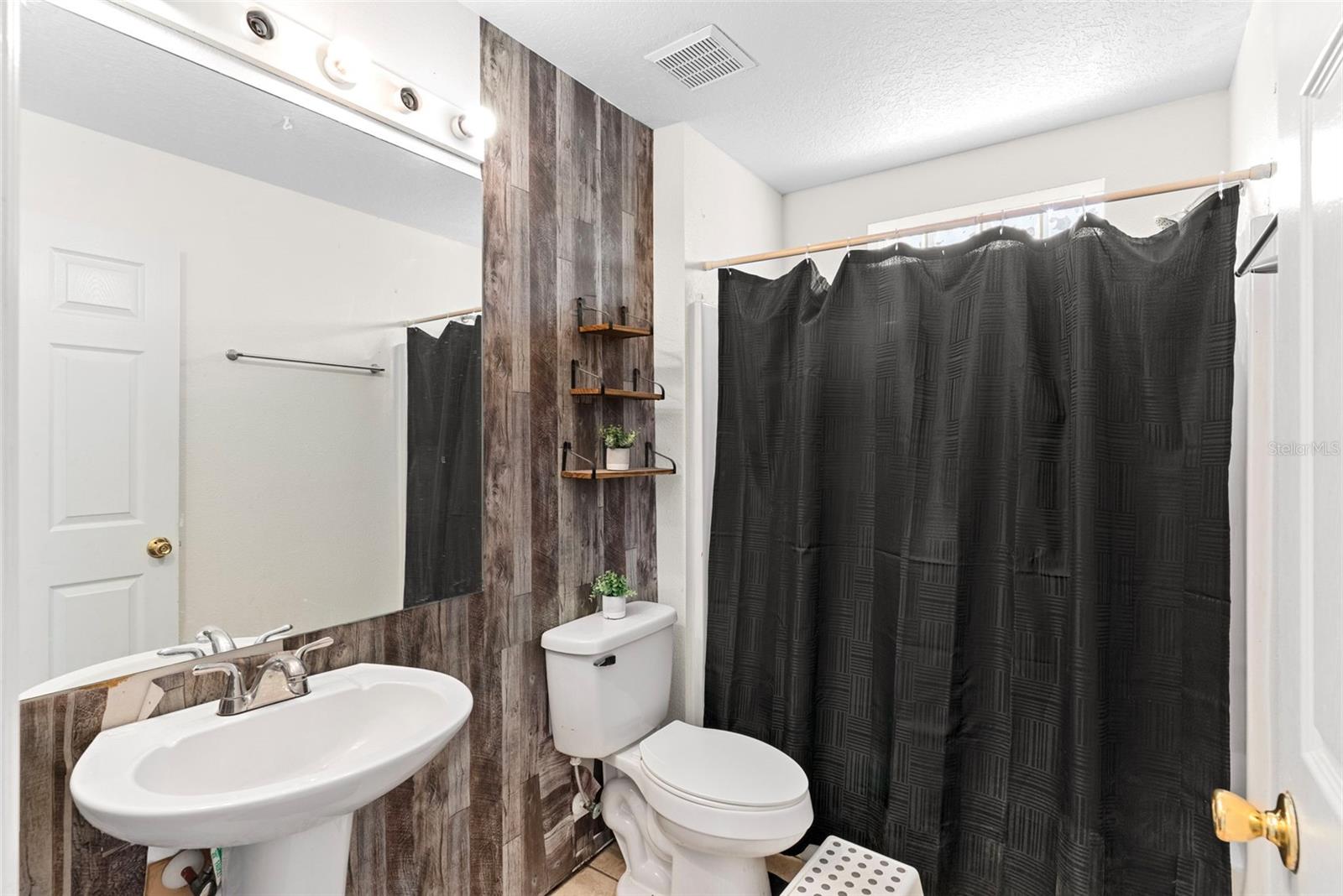 145 NICHOLSON DR, DAVENPORT, FL, 33837