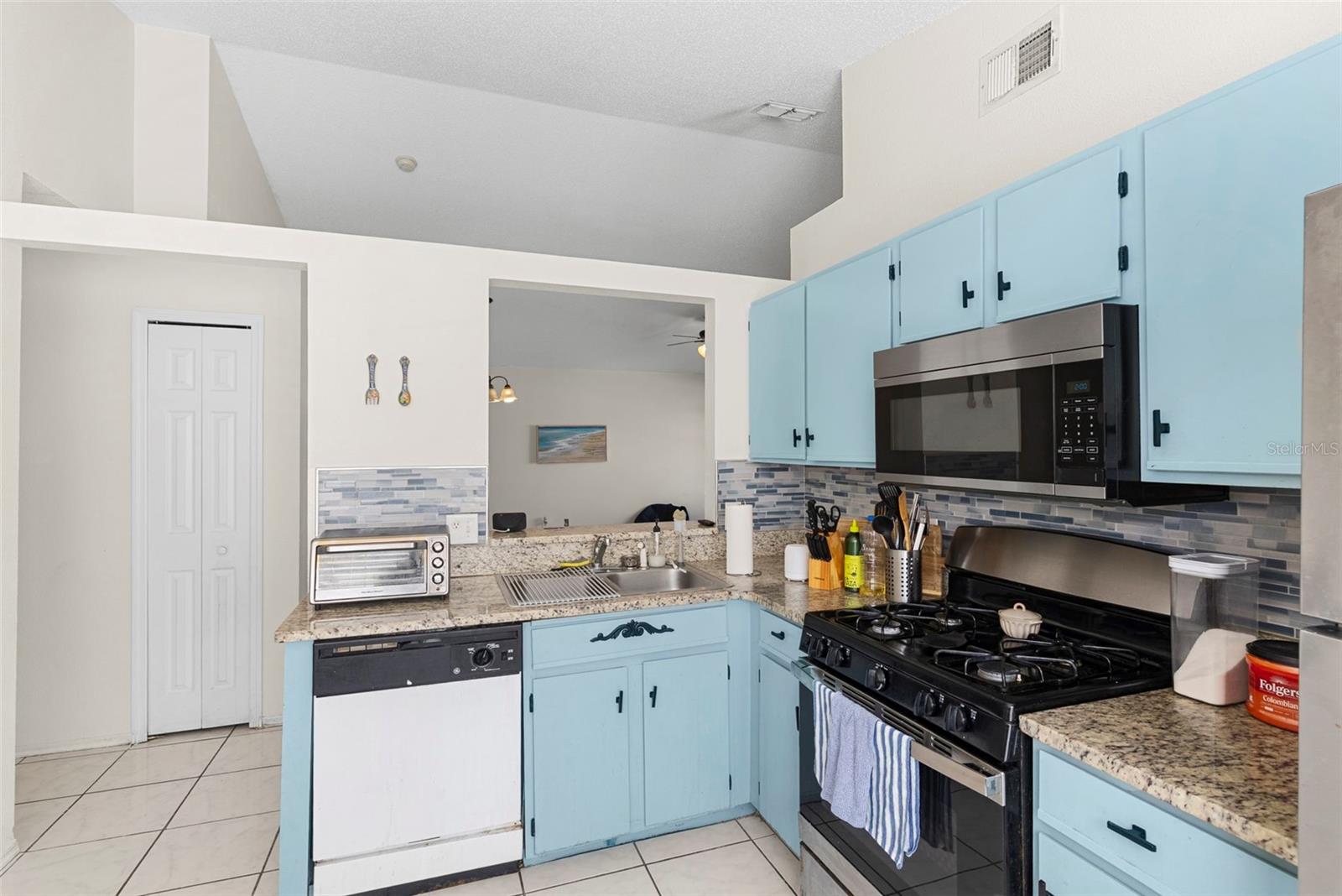 145 NICHOLSON DR, DAVENPORT, FL, 33837