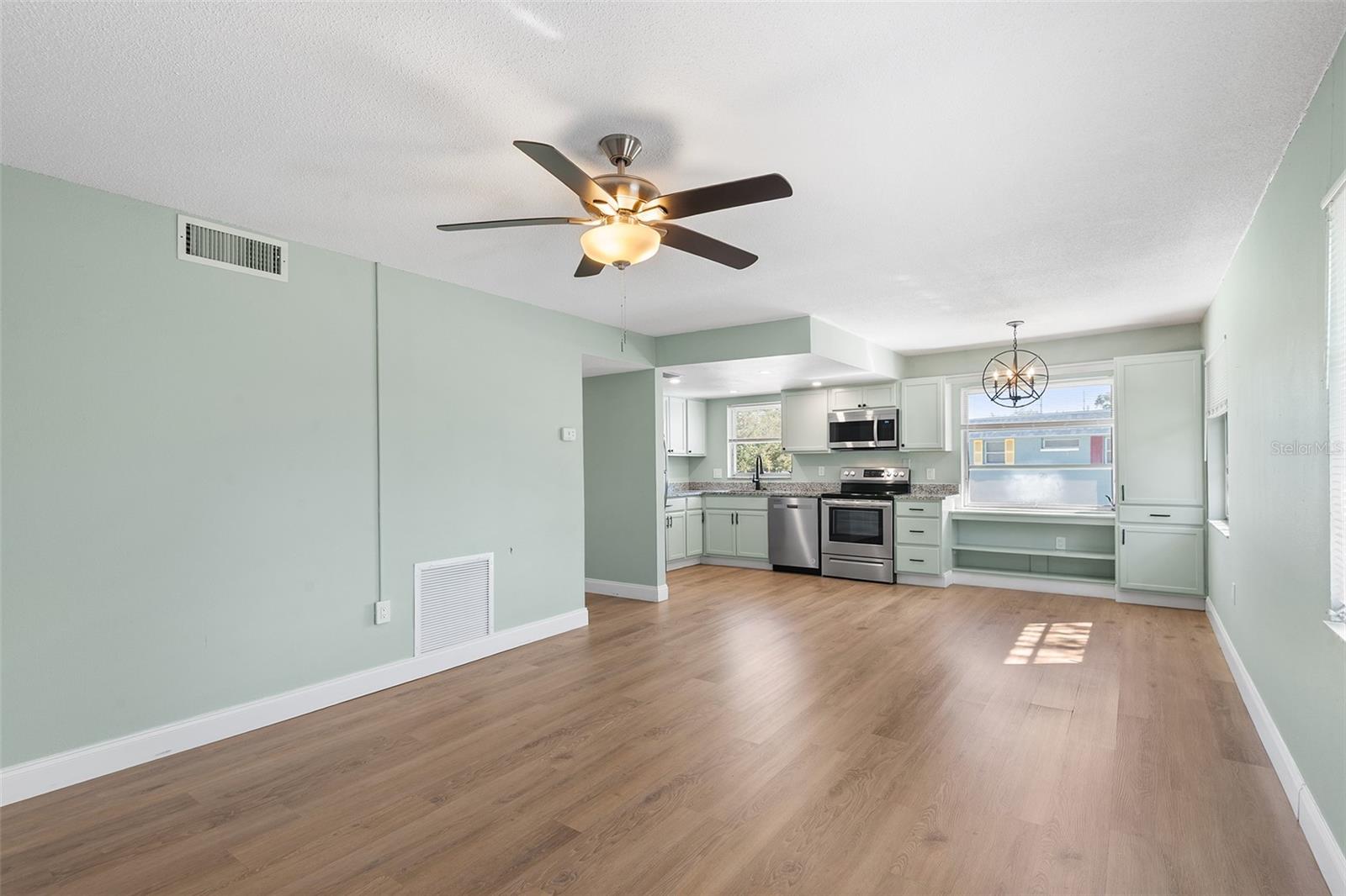 6262 EMERSON AVE S #21, ST PETERSBURG, FL, 33707