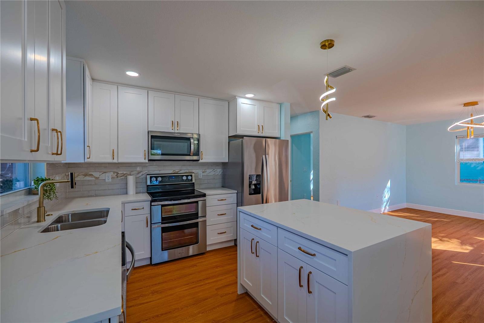 1835 15TH AVE S, ST PETERSBURG, FL, 33712