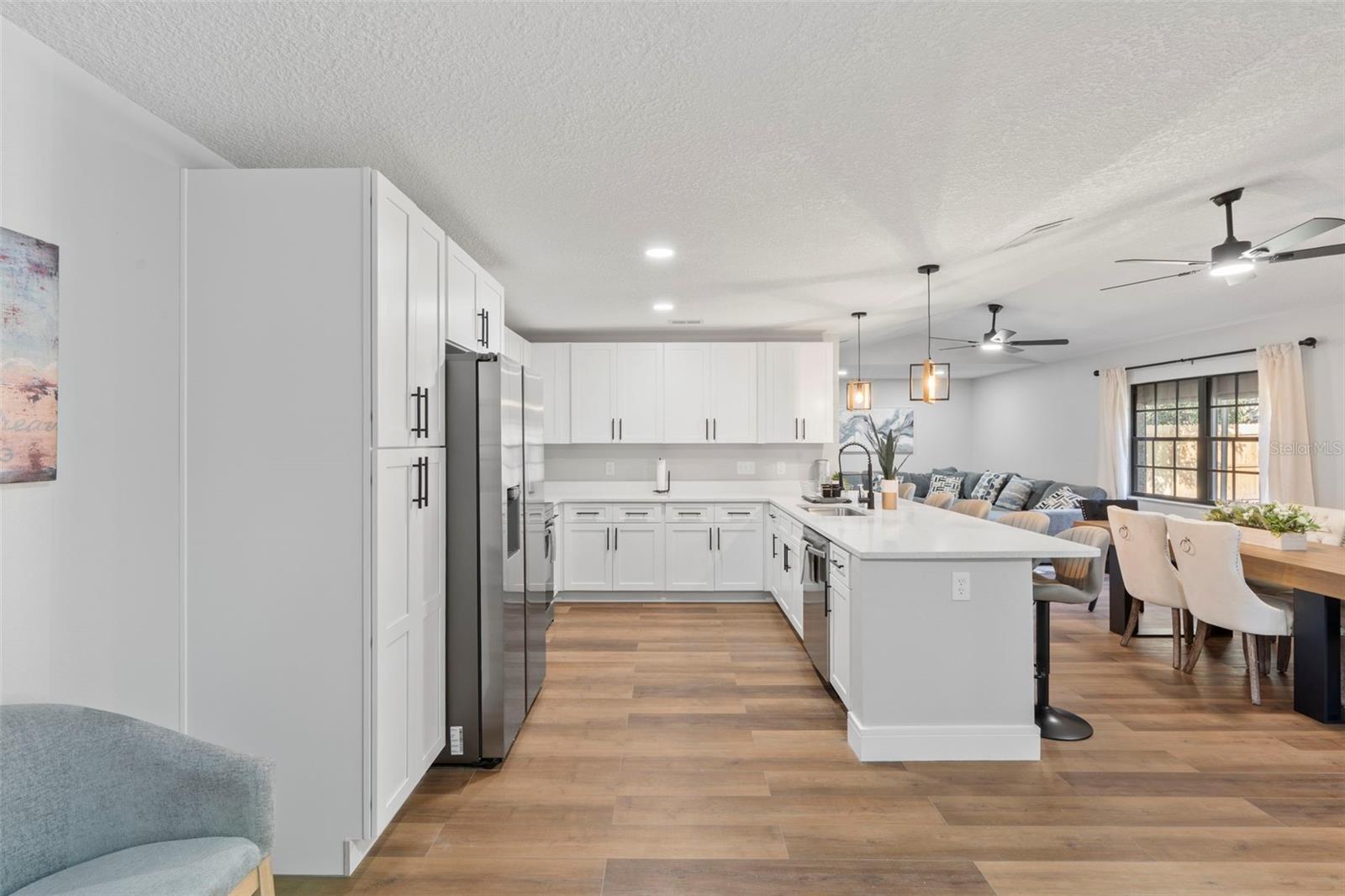 121 CHAMPLAIN DR, DELTONA, FL, 32725