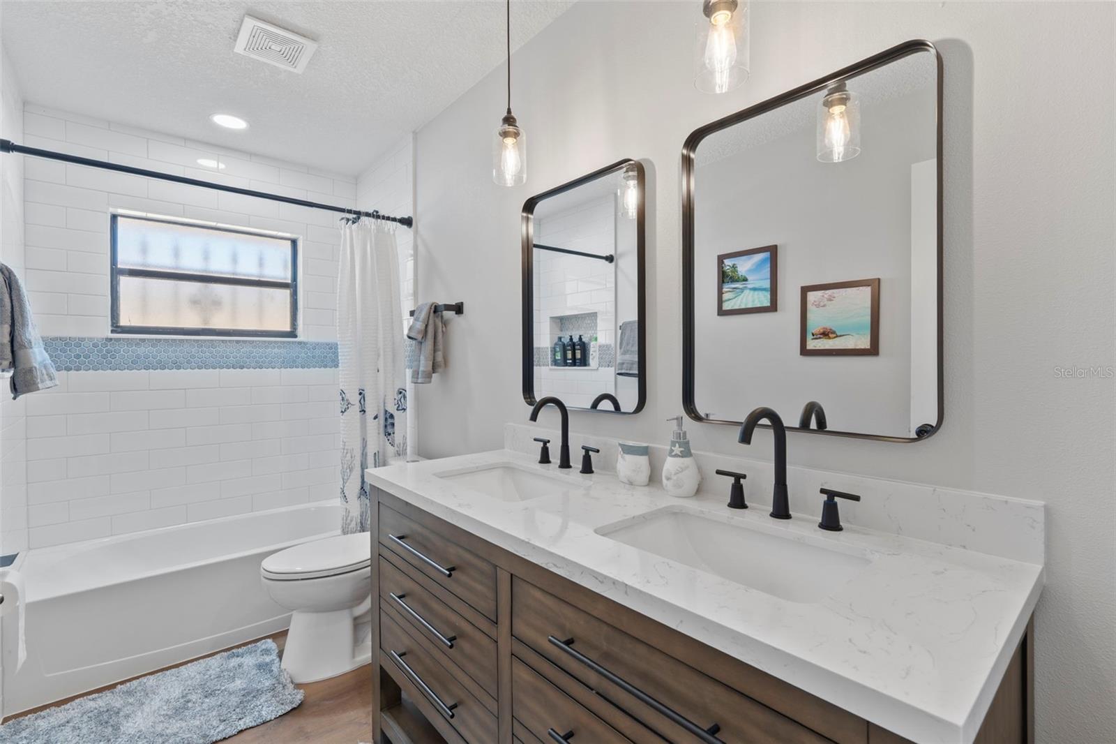 121 CHAMPLAIN DR, DELTONA, FL, 32725