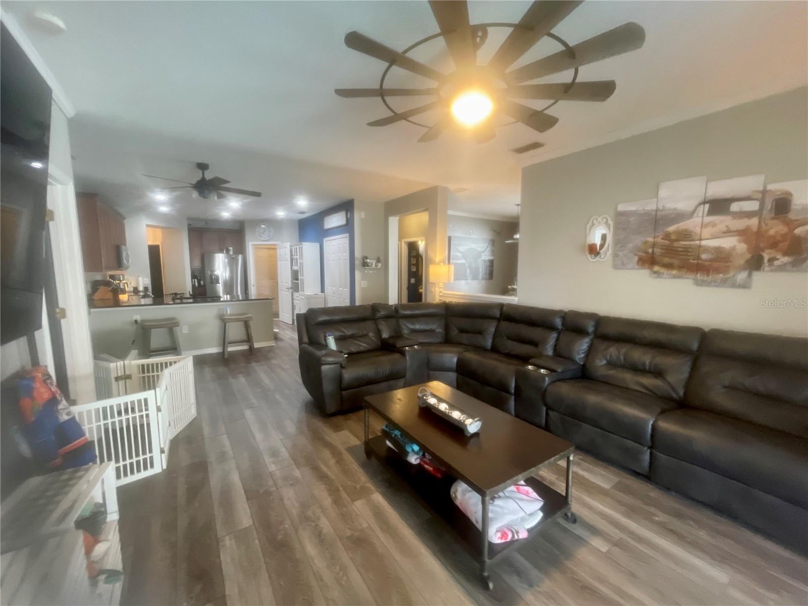 25227 CHIPSHOT CT, SORRENTO, FL, 32776