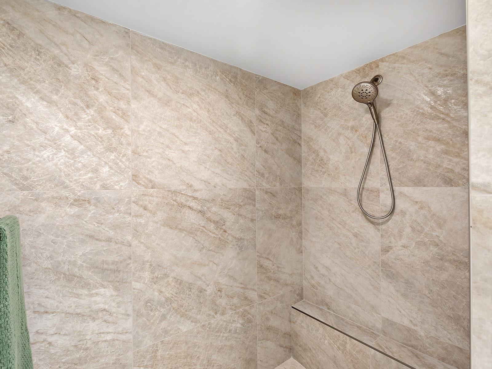 6094 WILSHIRE BLVD #8, SARASOTA, FL, 34238