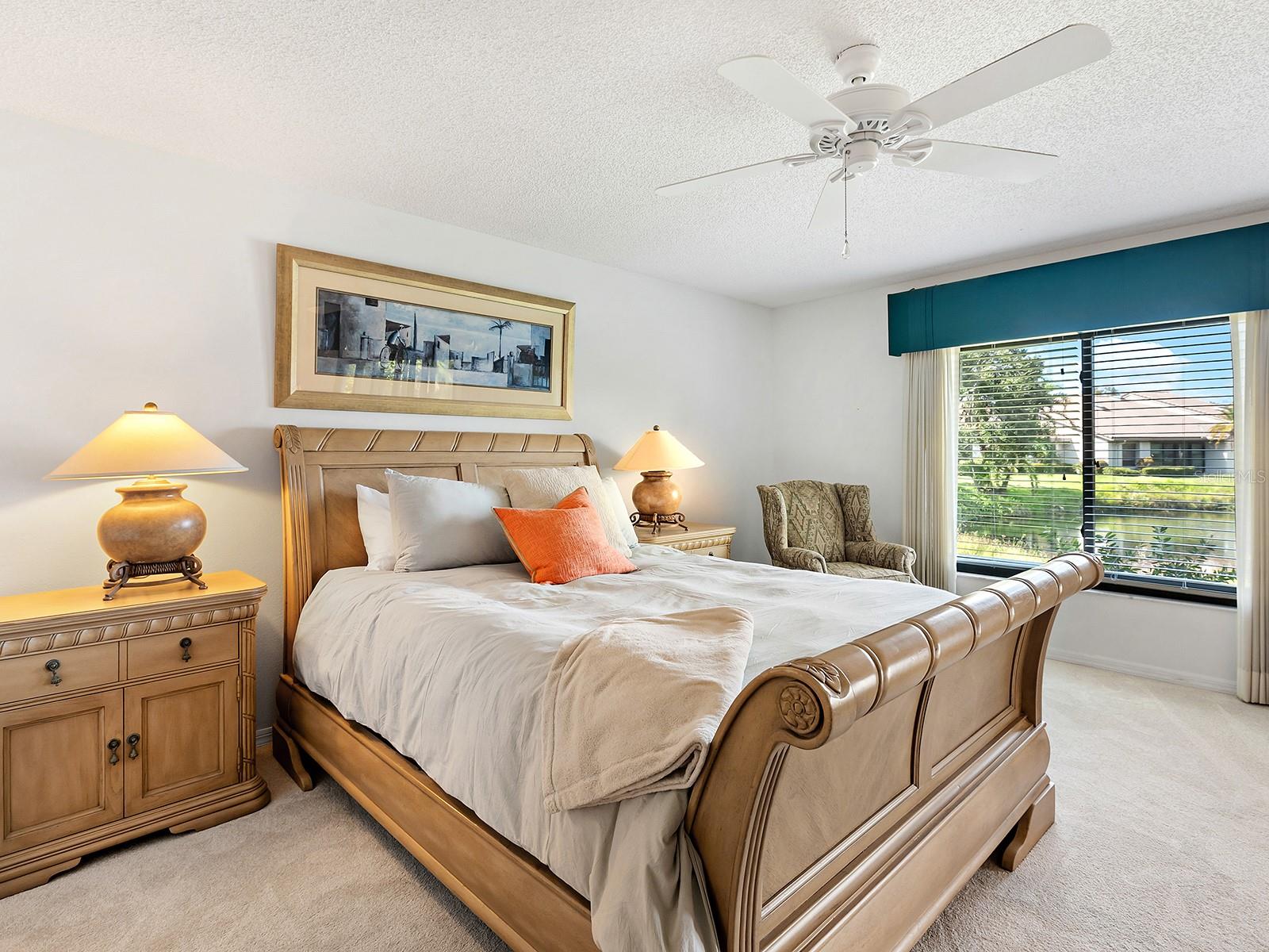 6094 WILSHIRE BLVD #8, SARASOTA, FL, 34238