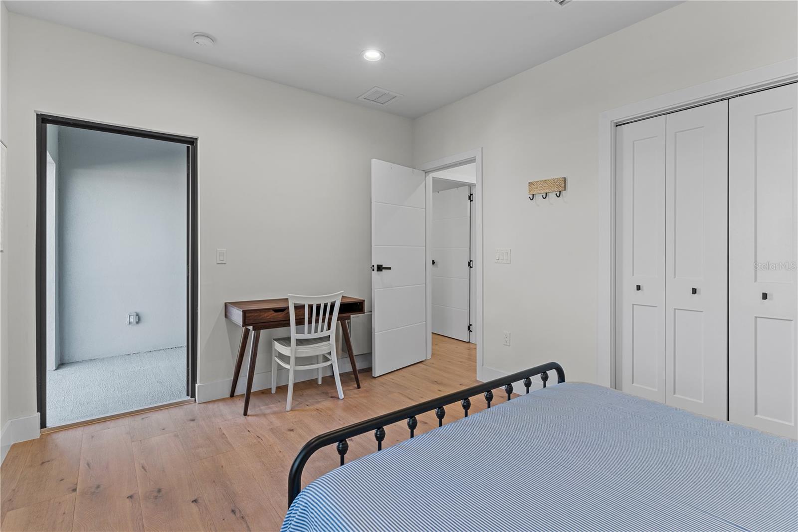 2200 BAY BLVD #B, INDIAN ROCKS BEACH, FL, 33785