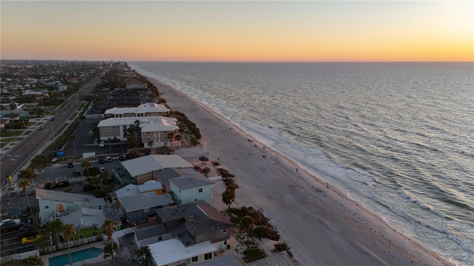 2200 BAY BLVD #B, INDIAN ROCKS BEACH, FL, 33785