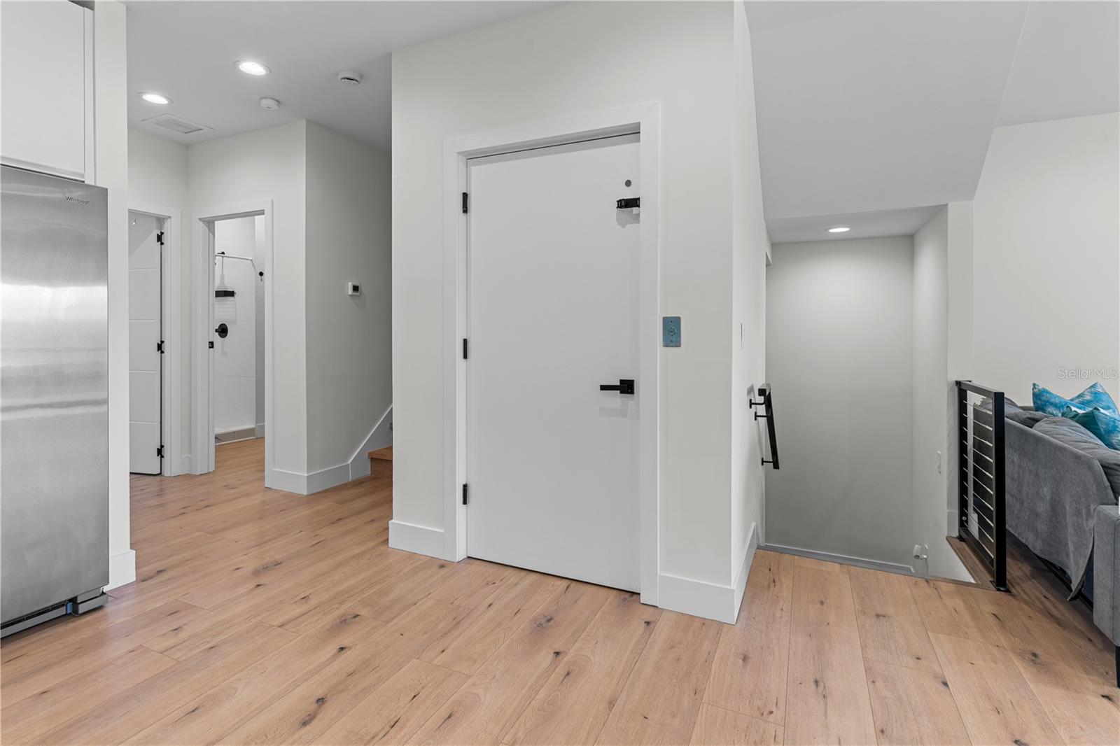 2200 BAY BLVD #B, INDIAN ROCKS BEACH, FL, 33785