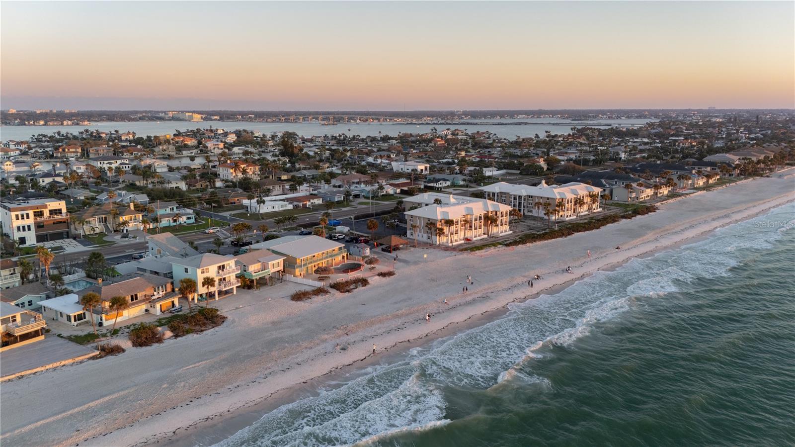 2200 BAY BLVD #B, INDIAN ROCKS BEACH, FL, 33785