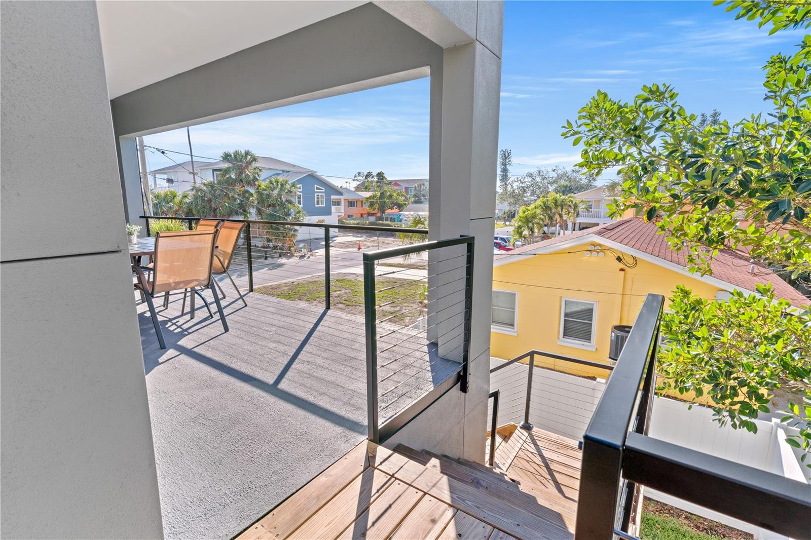 2200 BAY BLVD #B, INDIAN ROCKS BEACH, FL, 33785