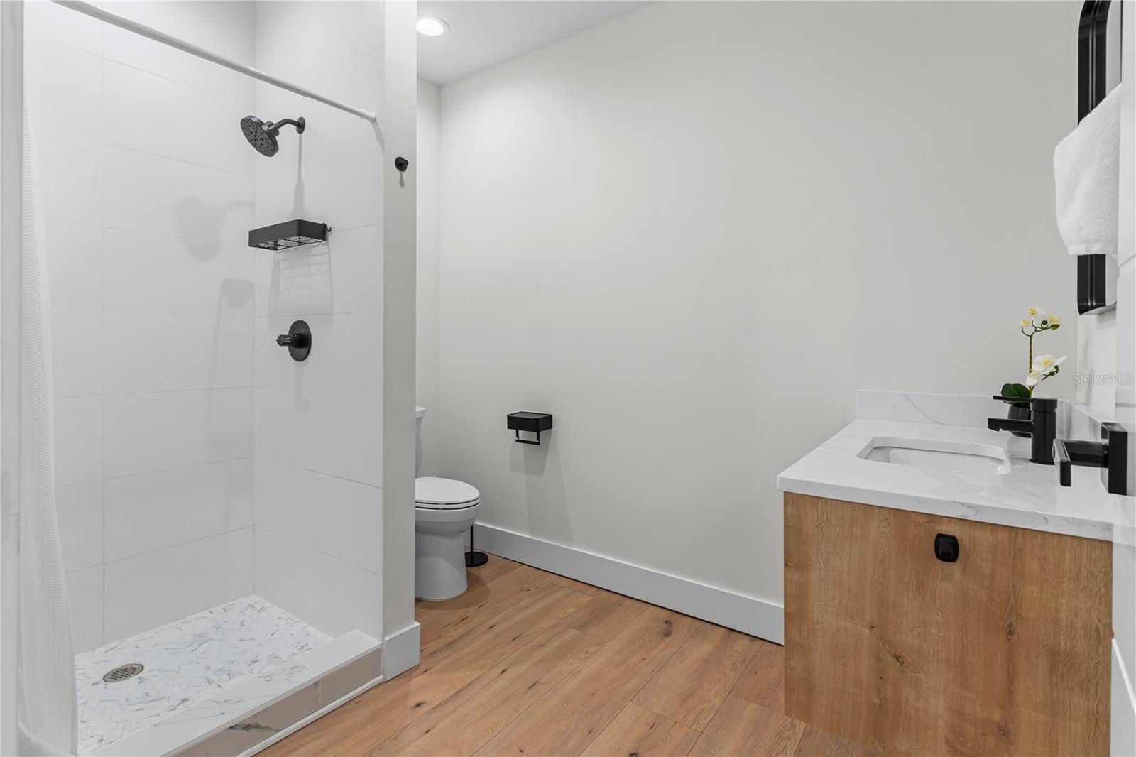 2200 BAY BLVD #B, INDIAN ROCKS BEACH, FL, 33785