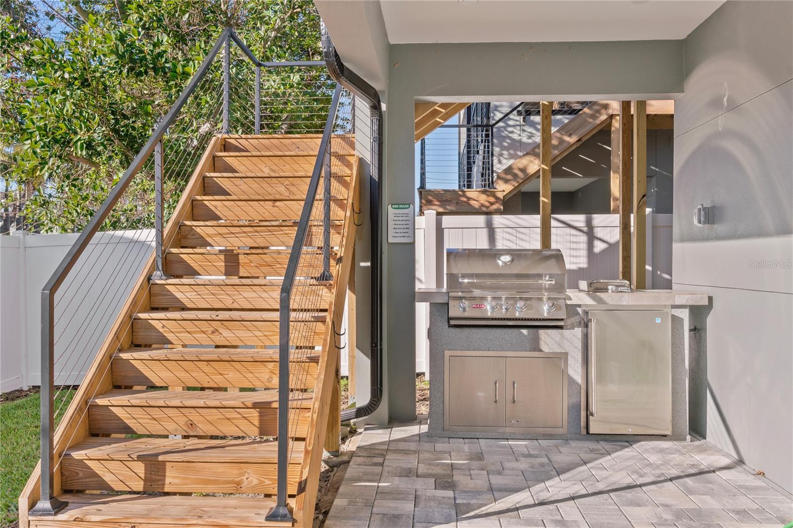 2200 BAY BLVD #B, INDIAN ROCKS BEACH, FL, 33785