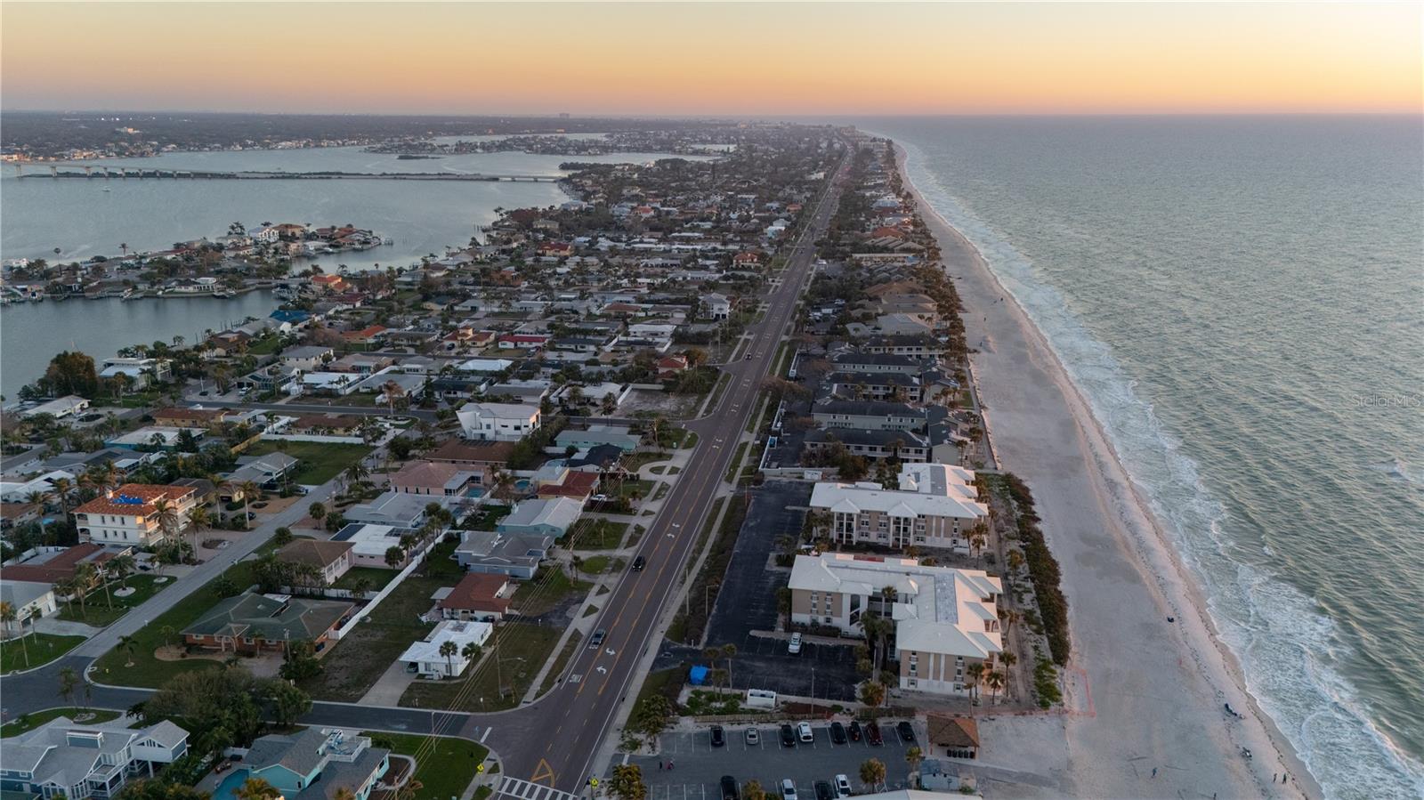 2200 BAY BLVD #B, INDIAN ROCKS BEACH, FL, 33785