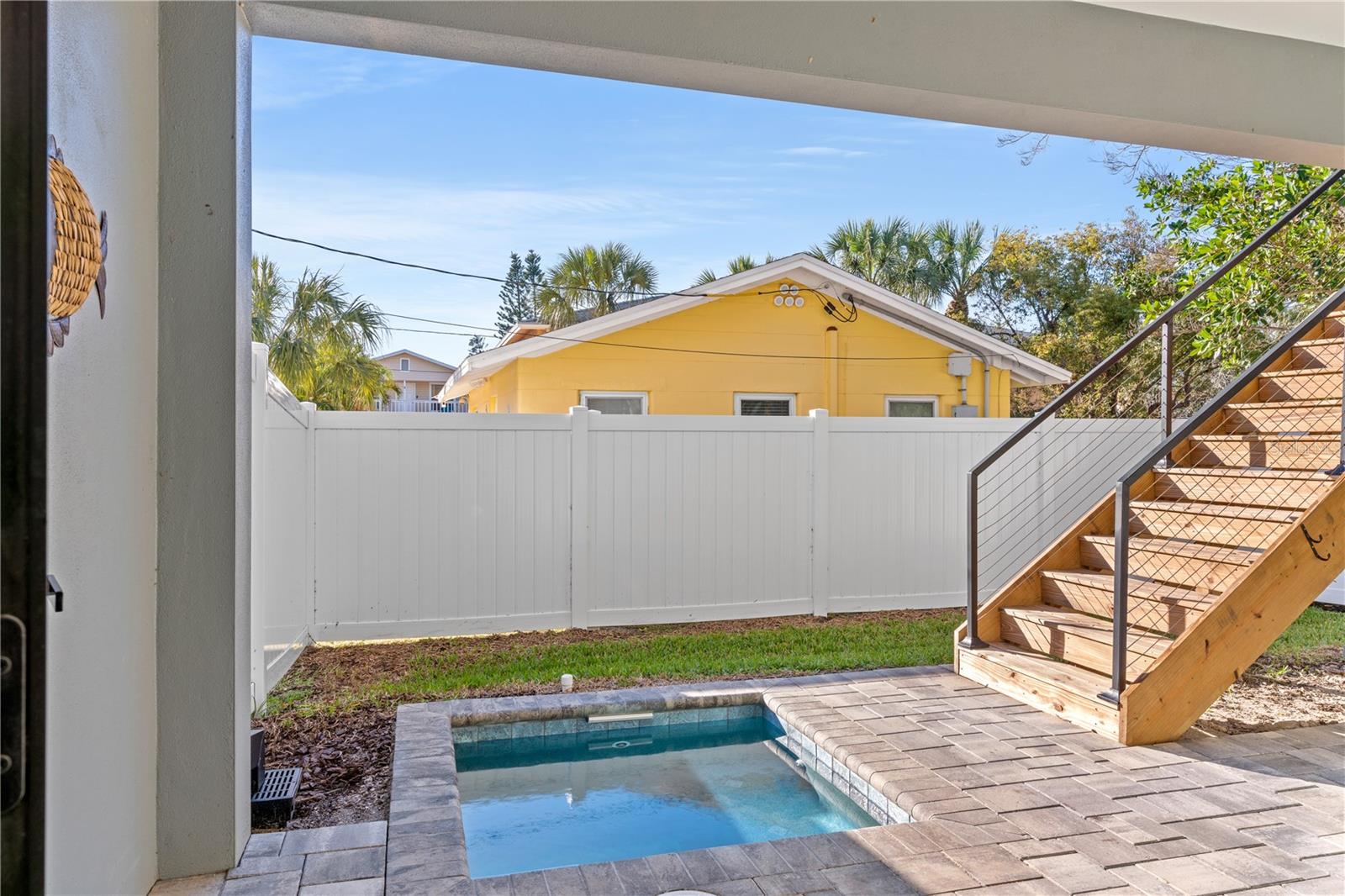 2200 BAY BLVD #B, INDIAN ROCKS BEACH, FL, 33785