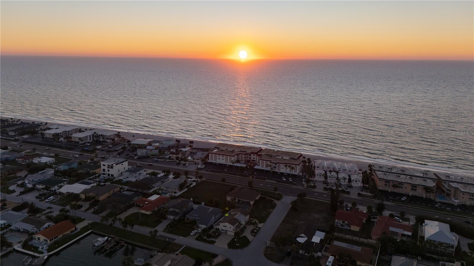 2200 BAY BLVD #B, INDIAN ROCKS BEACH, FL, 33785