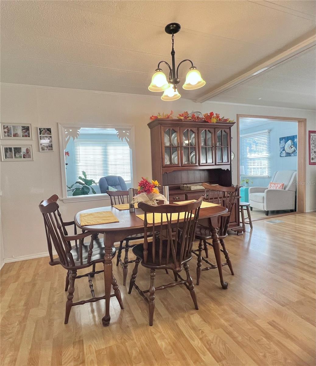 1100 BELCHER RD S #604, LARGO, FL, 33771