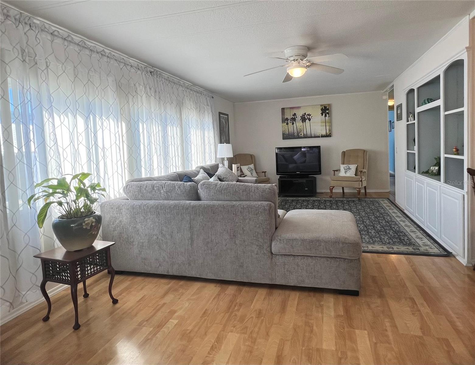 1100 BELCHER RD S #604, LARGO, FL, 33771