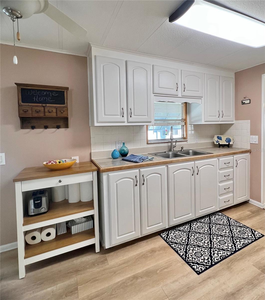 1100 BELCHER RD S #604, LARGO, FL, 33771