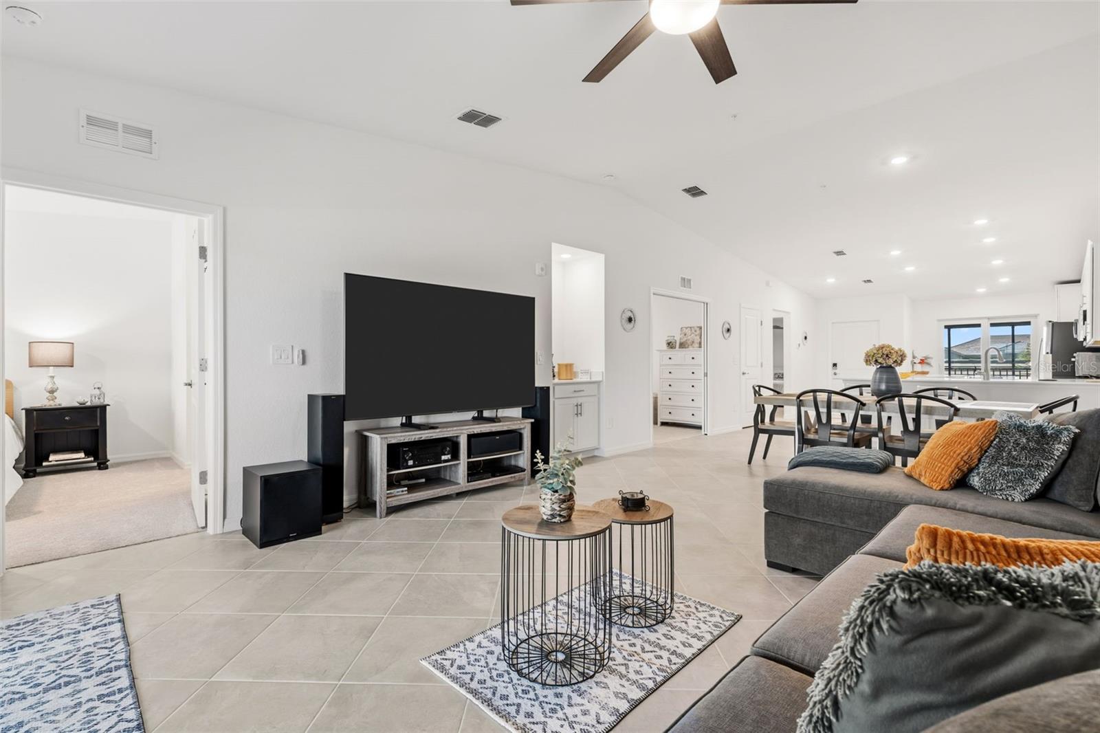 17475 OPAL SAND DR #207, VENICE, FL, 34293