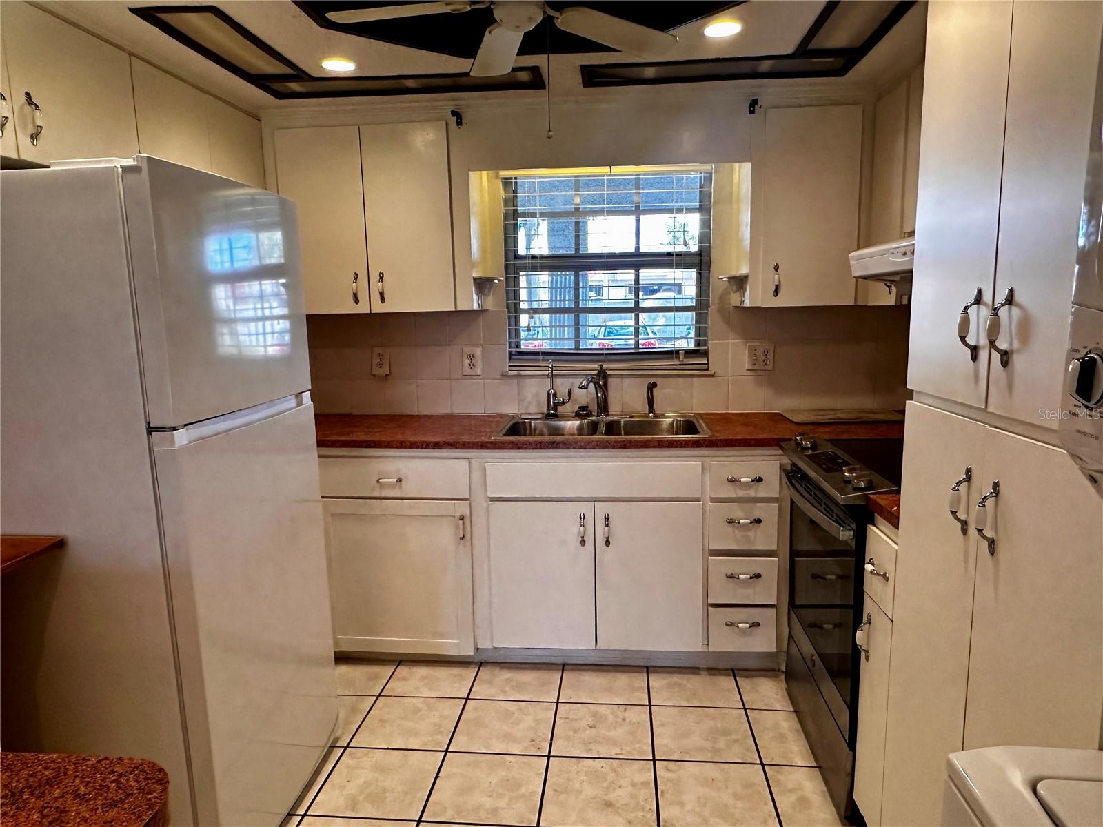 122 N KINGS AVE #101, BRANDON, FL, 33510