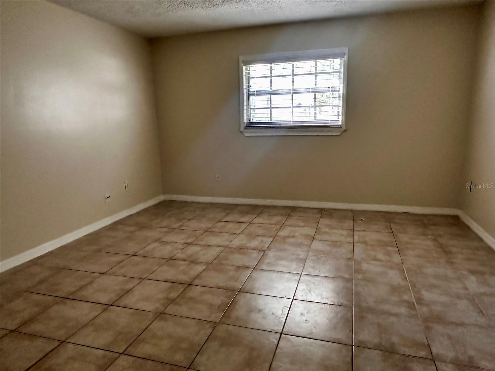 122 N KINGS AVE #101, BRANDON, FL, 33510