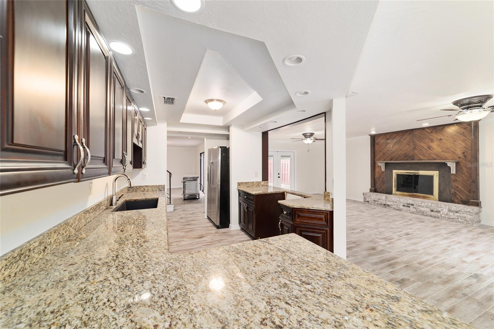 2140 NE 45TH AVE #2140, OCALA, FL, 34470