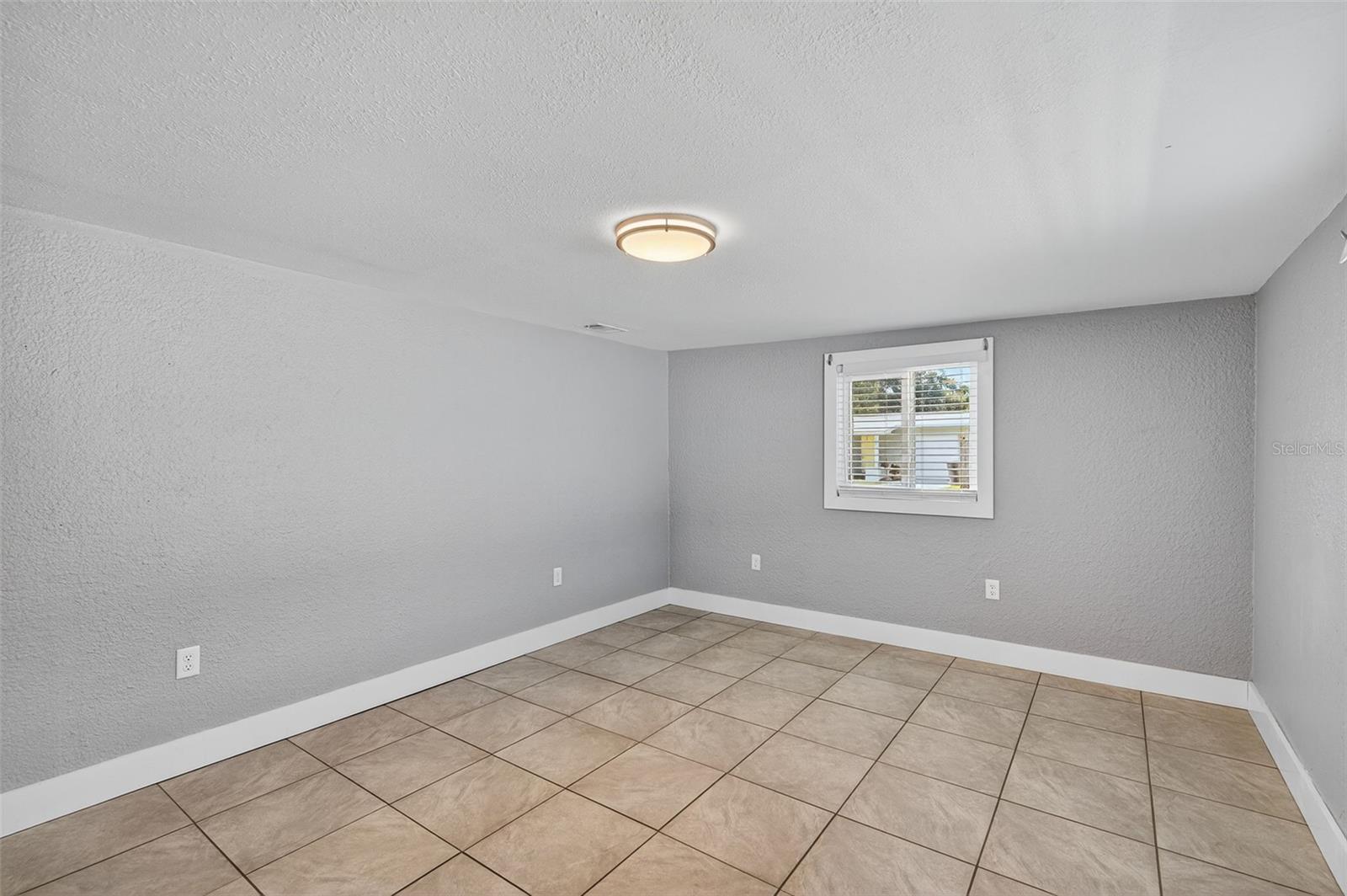 2470 47TH ST S, ST PETERSBURG, FL, 33711