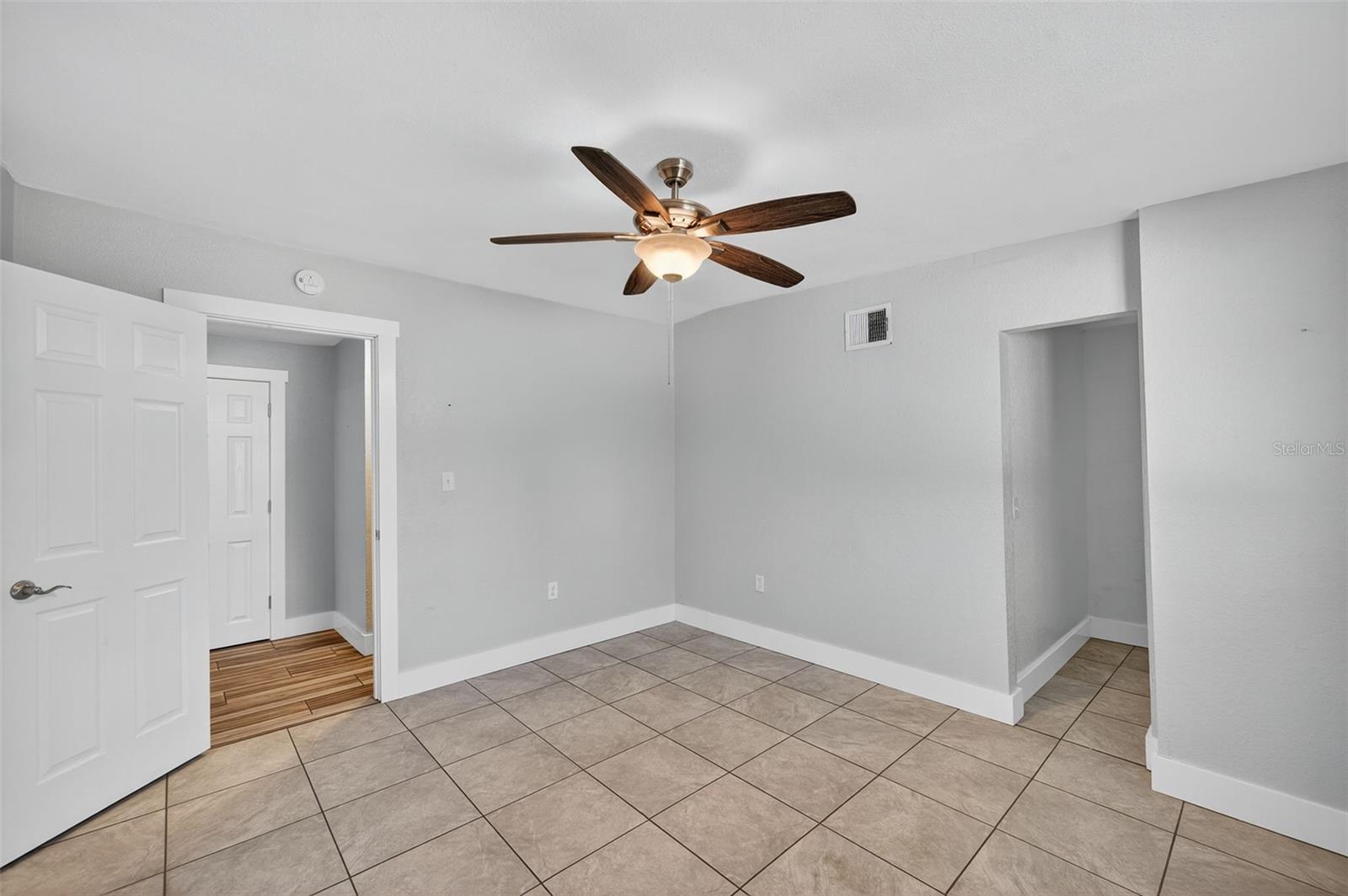 2470 47TH ST S, ST PETERSBURG, FL, 33711