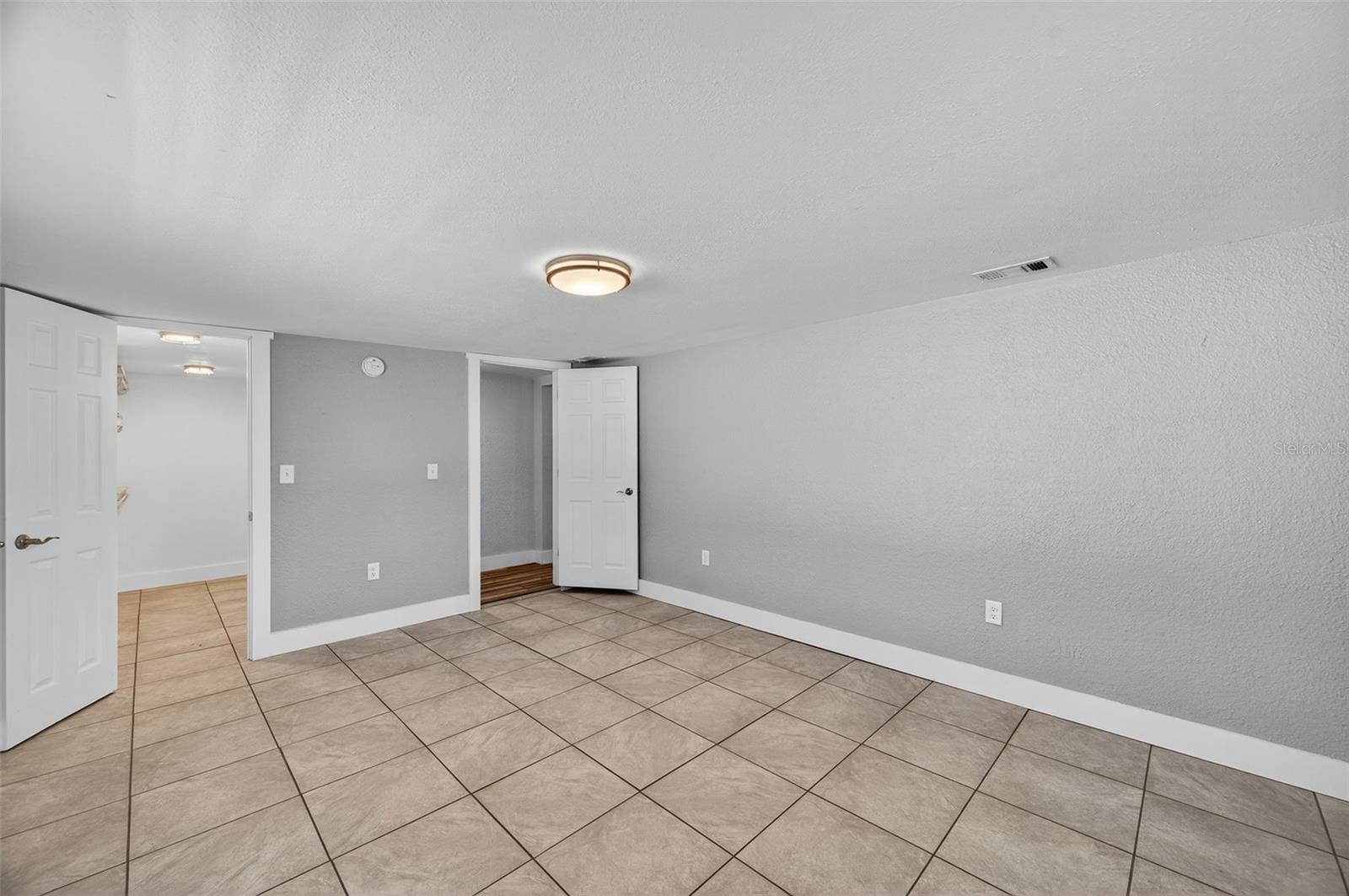 2470 47TH ST S, ST PETERSBURG, FL, 33711