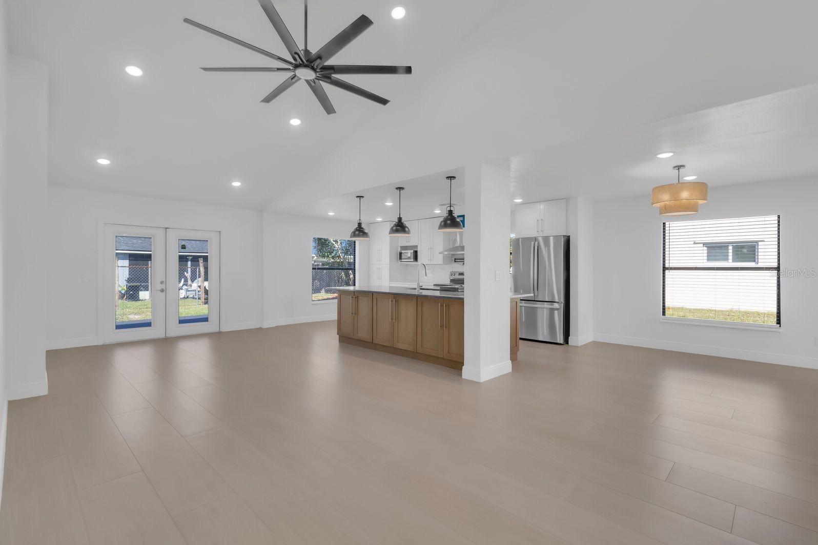 2622 LIZ LN, KISSIMMEE, FL, 34744