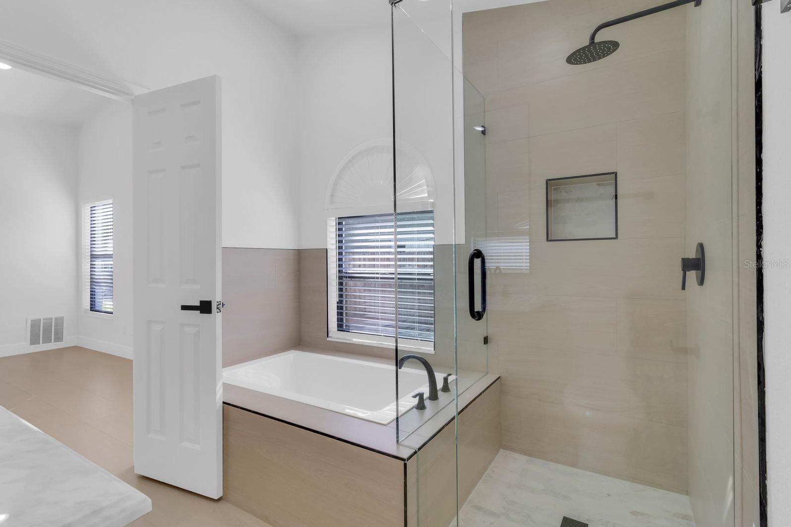 2622 LIZ LN, KISSIMMEE, FL, 34744