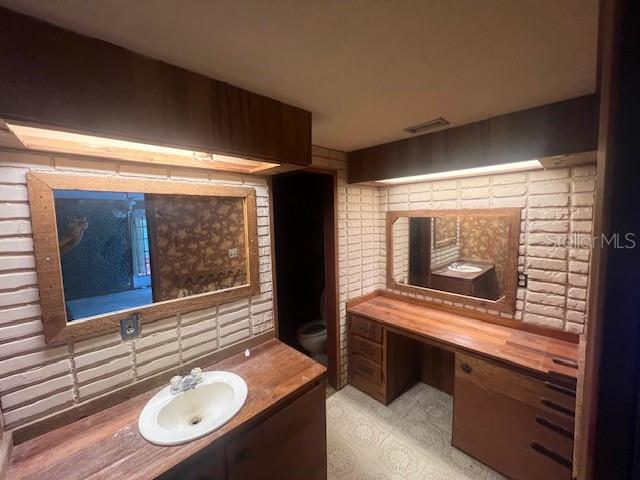 14704 CARNATION DR, TAMPA, FL, 33613