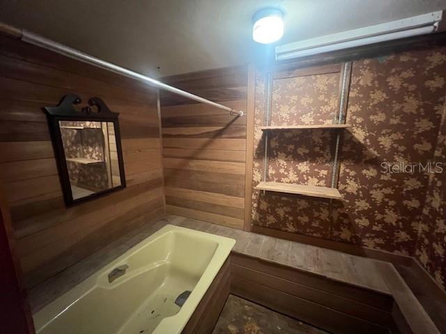 14704 CARNATION DR, TAMPA, FL, 33613