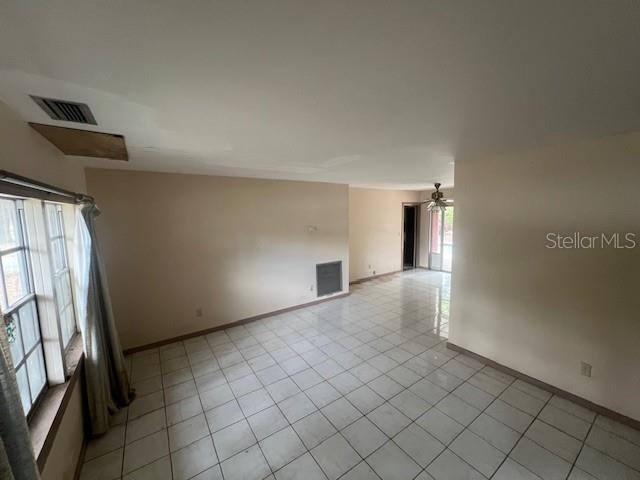 14704 CARNATION DR, TAMPA, FL, 33613