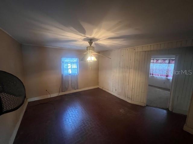 14704 CARNATION DR, TAMPA, FL, 33613