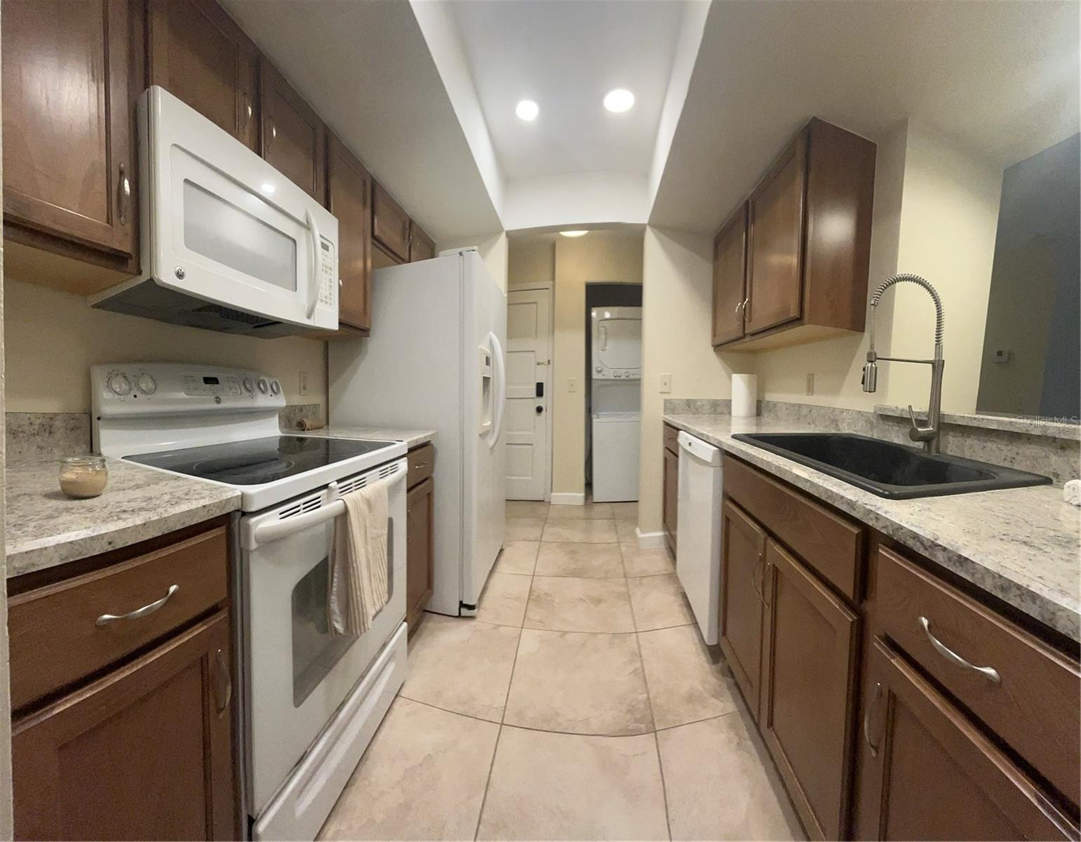 308 PALM COAST PKWY NE #203, PALM COAST, FL, 32137