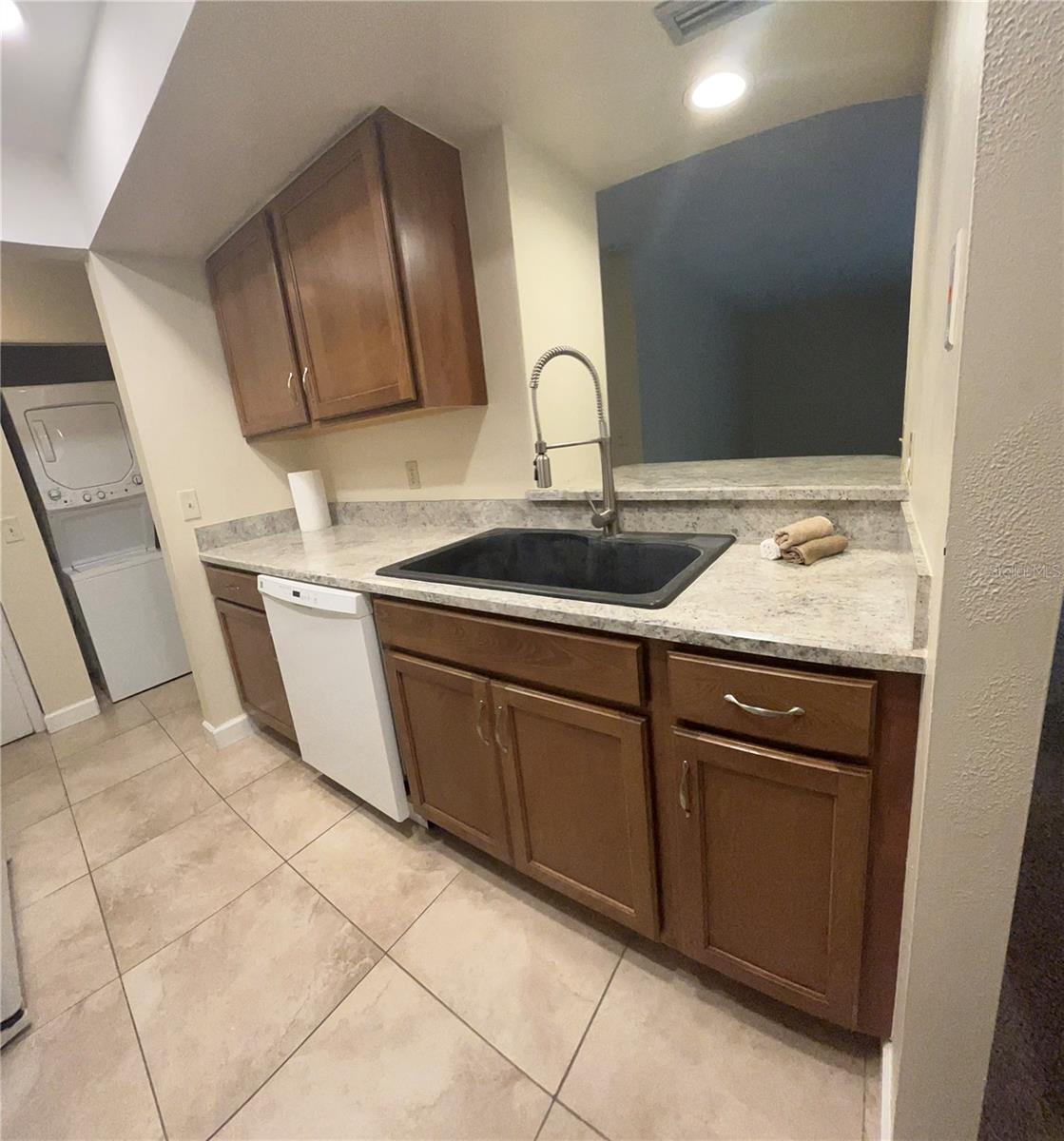 308 PALM COAST PKWY NE #203, PALM COAST, FL, 32137