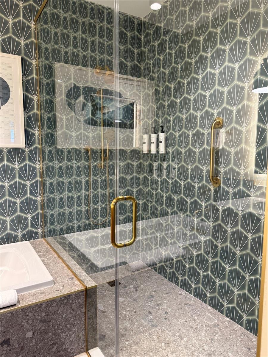 3151 SUNSET WALK DR #302, KISSIMMEE, FL, 34747