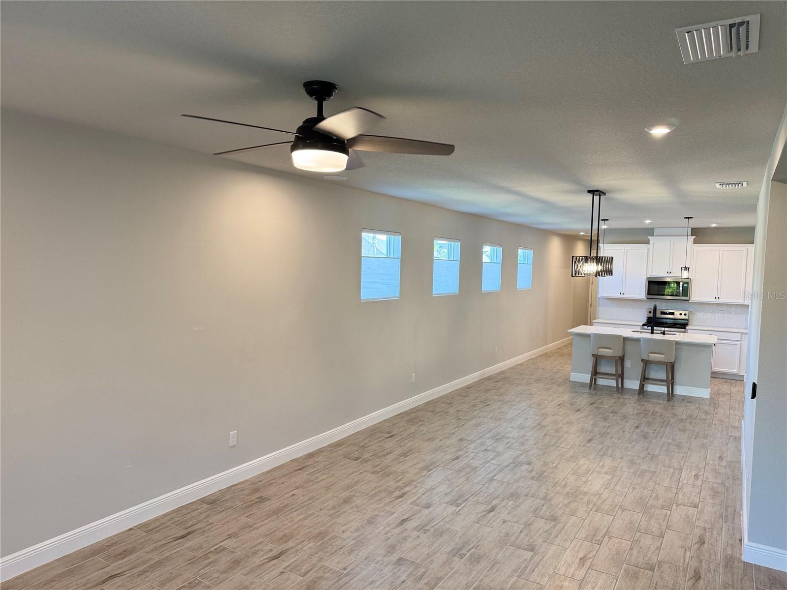 31969 ASBURY AVE, WESLEY CHAPEL, FL, 33545