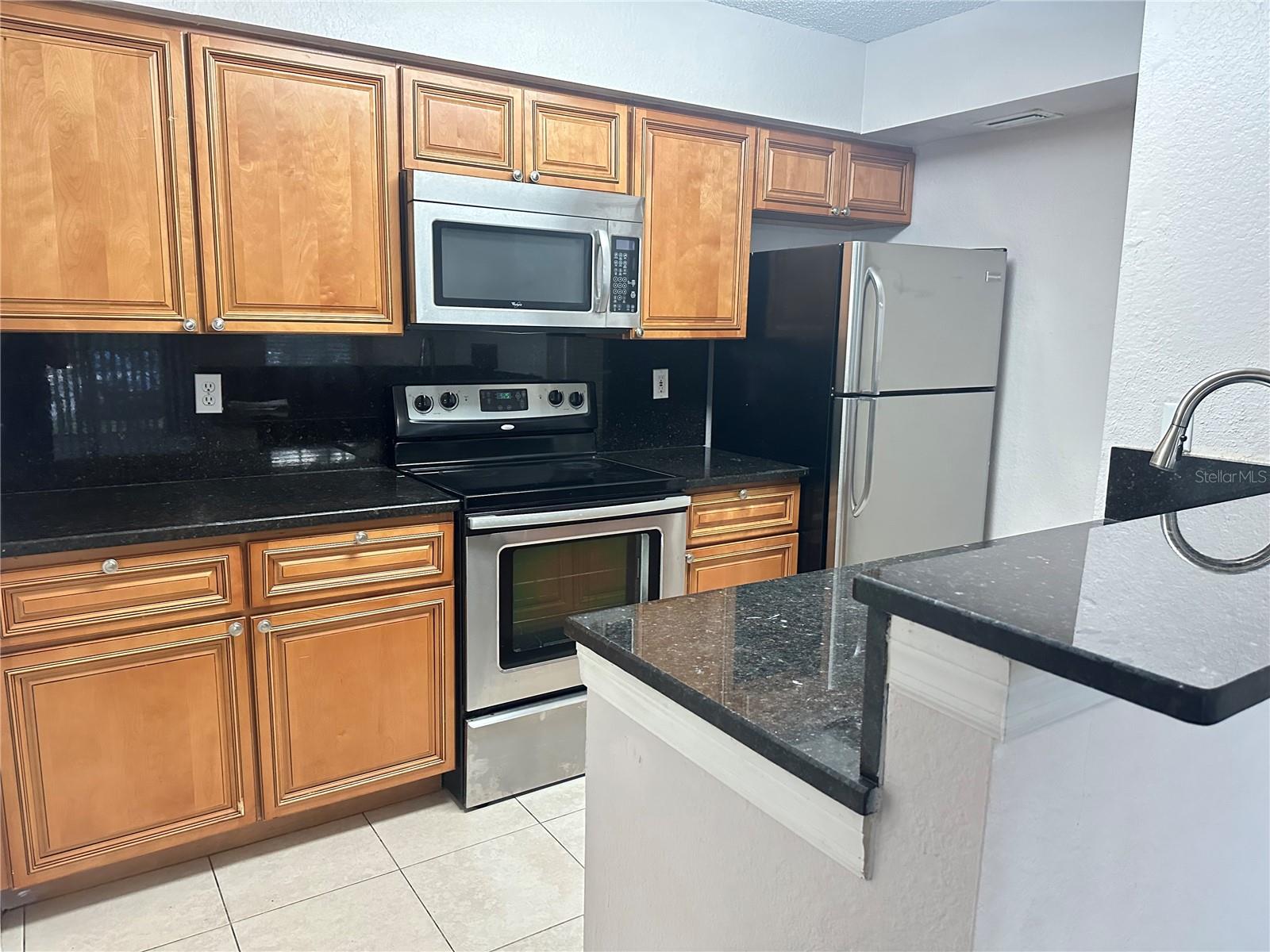 5040 PARK CENTRAL DR #2011, ORLANDO, FL, 32839