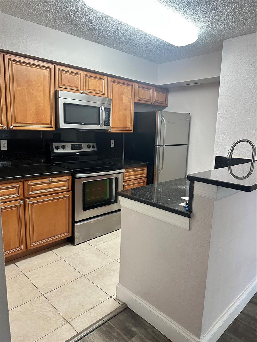 5040 PARK CENTRAL DR #2011, ORLANDO, FL, 32839